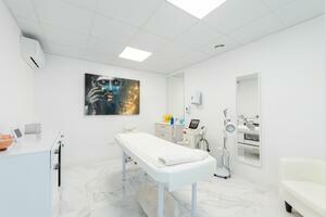 Business - Torviscas Bajo (2)