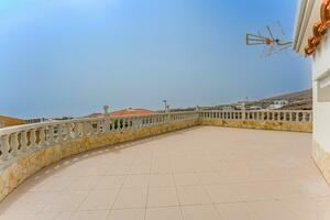 Вилла с 3 спальнями - Adeje (1)