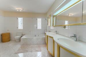 Вилла с 3 спальнями - Adeje (3)