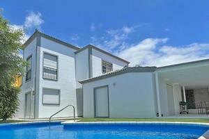 3 Bedroom Townhouse - El Madroñal (1)
