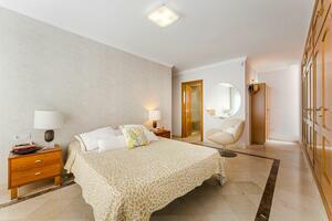 4 Bedroom Villa - El Madroñal (1)