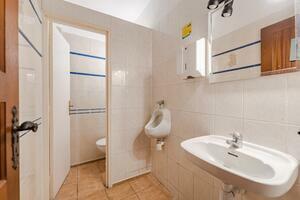 Business - Playa San Juan (1)