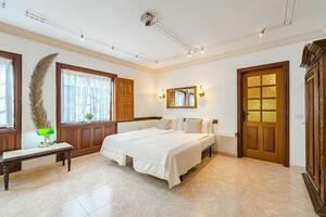 Business - Playa San Juan (0)