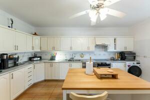 Villa di 11 Camere - Armeñime (1)