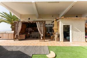 Villa di 11 Camere - Armeñime (2)