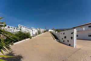 Villa di 11 Camere - Armeñime (2)