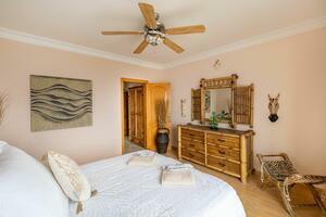 Villa di 11 Camere - Armeñime (3)