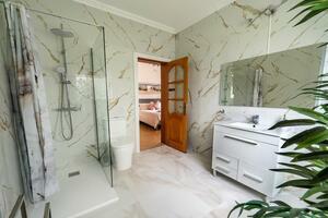 Villa di 11 Camere - Armeñime (2)