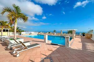 Villa di 11 Camere - Armeñime (0)