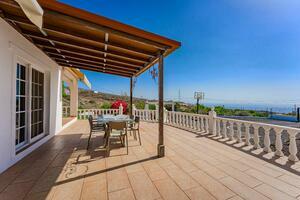 Casa de 5 dormitorios - Piedra Hincada (1)