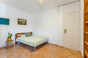 Casa de 5 dormitorios - Piedra Hincada (0)