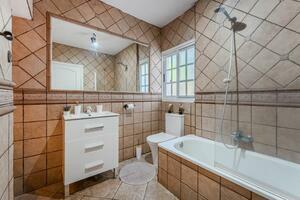 Casa de 5 dormitorios - Piedra Hincada (3)