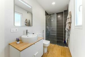 Casa de 5 dormitorios - Piedra Hincada (2)