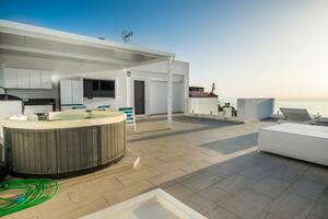 Apartamento de 3 dormitorios - Tijoco Bajo (2)