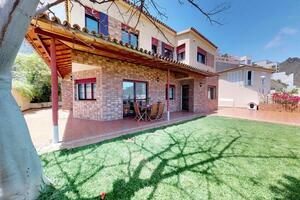 Villa mit 6 Schlafzimmern - Santa Cruz (0)