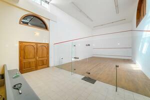 Villa mit 8 Schlafzimmern - Santa Cruz (1)