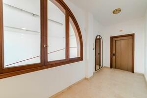 Villa mit 8 Schlafzimmern - Santa Cruz (0)