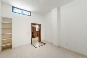 Villa mit 8 Schlafzimmern - Santa Cruz (0)