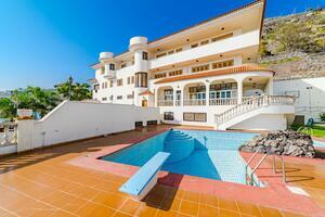 Villa mit 8 Schlafzimmern - Santa Cruz (2)