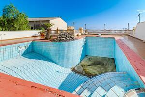 Villa mit 8 Schlafzimmern - Santa Cruz (0)