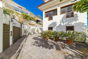 Villa mit 8 Schlafzimmern - Santa Cruz (1)