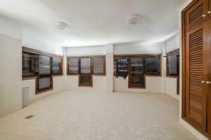 Villa mit 8 Schlafzimmern - Santa Cruz (1)