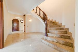 Villa mit 8 Schlafzimmern - Santa Cruz (2)