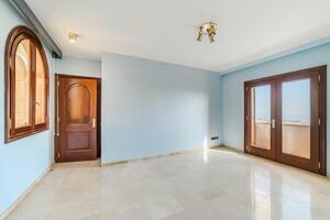 Villa mit 8 Schlafzimmern - Santa Cruz (0)