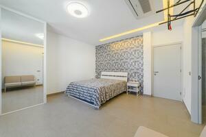 Luxus 5-Zimmer-Villa - El Madroñal (2)