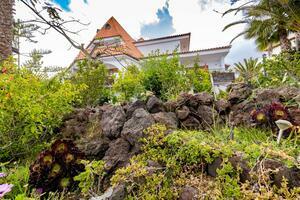 27 Bedroom Building - Chayofa (1)