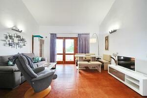 27 Bedroom Building - Chayofa (3)