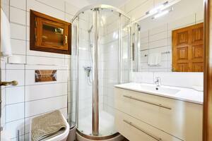 27 Bedroom Building - Chayofa (3)