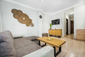 2 Bedroom Apartment - El Médano (2)