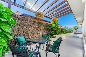 Luxury 4 Bedroom Villa - San Eugenio Alto (3)