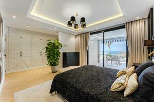 Luxury 4 Bedroom Villa - San Eugenio Alto (1)