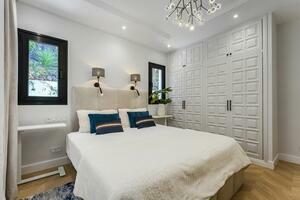 Luxury 4 Bedroom Villa - San Eugenio Alto (1)