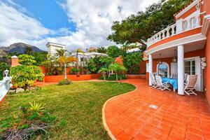 5 Bedroom Villa - San Eugenio Bajo (0)