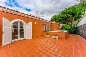 5 Bedroom Villa - San Eugenio Bajo (1)