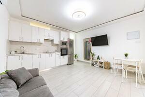 2 Bedroom Apartment - Los Cristianos (0)