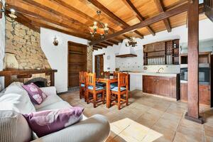3 Bedroom Villa - Taucho (2)
