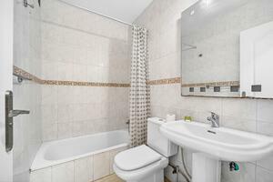 4 Bedroom Duplex - Torviscas Bajo - Oasis Dakota (3)