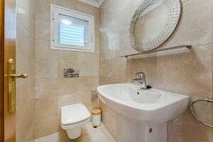 4 Bedroom Villa - El Madroñal (2)