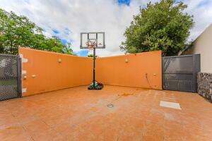 4 Bedroom Villa - El Madroñal (3)