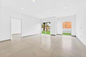 2 Bedroom Apartment - Callao Salvaje - Un Posto al Sole (0)