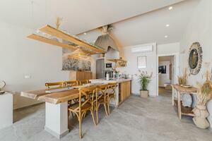 5 Bedroom Villa - Chayofa (0)