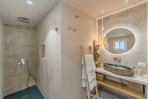 5 Bedroom Villa - Chayofa (2)