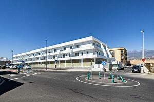 2 Bedroom Apartment - Los Abrigos (0)