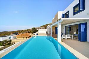 Luxury 5 Bedroom Villa - Roque del Conde (0)