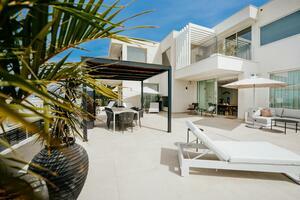 Luxury 3 Bedroom Villa - San Eugenio Alto - Serenity Luxury Villas (1)