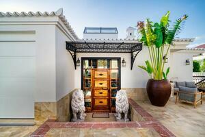 Luxury 4 Bedroom Villa - San Eugenio Alto (2)